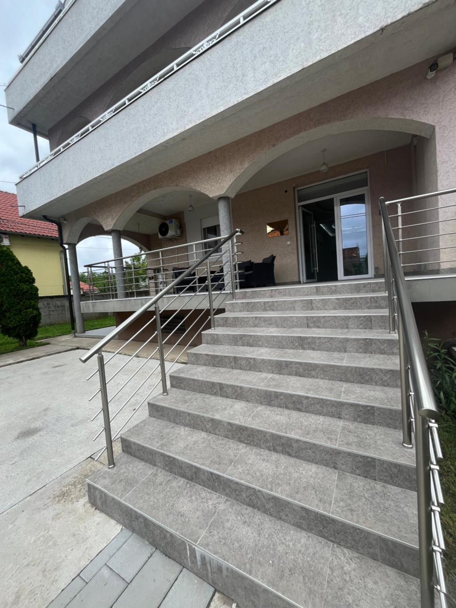 Beoair Apartments Surčin Exterior foto